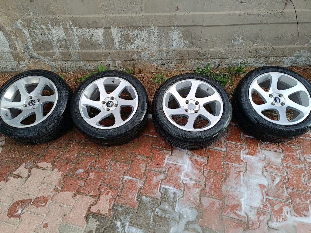 Citroen, Peugeot uyumlu 4×108 17 jant takım lastikler iyi durumda .. - 2