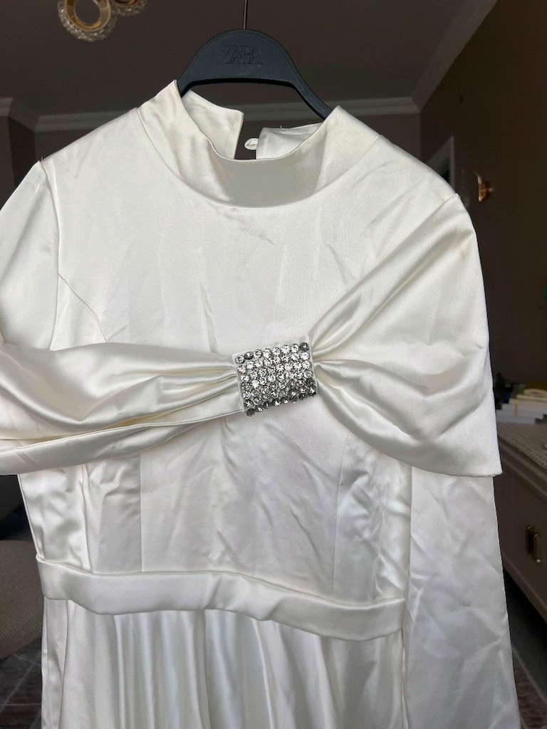 Taşlı Büzgülü Ekru Uzun Nikah Elbisesi - 4