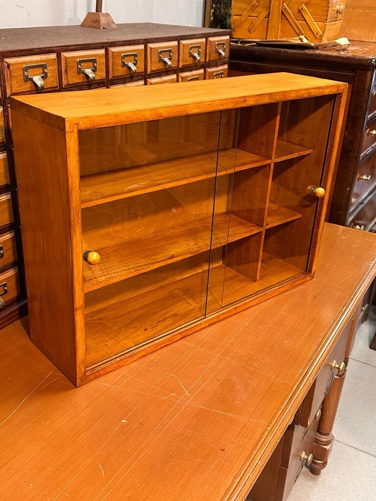 Ahşap vintage ecza dolabı - 3