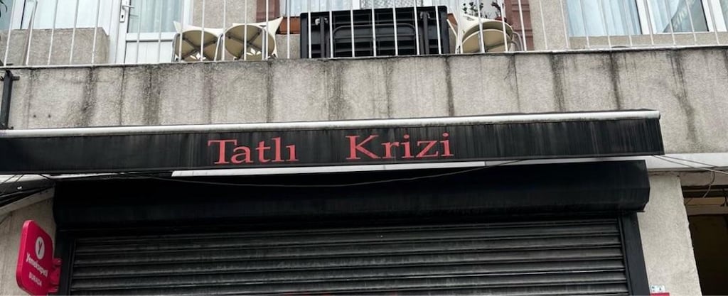 SİYAH TENTE - 2