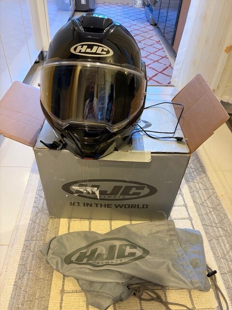 Hjc İ100 Çene Açılır Kask