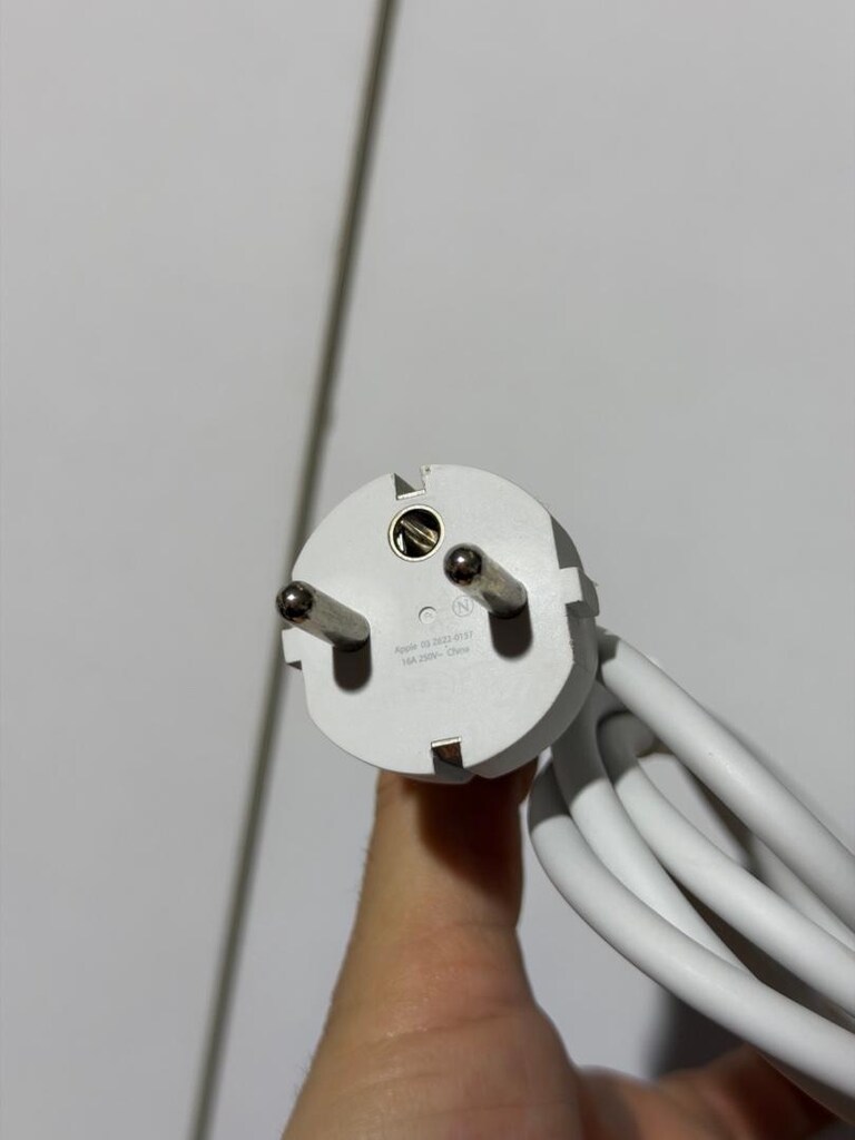 Apple Macbook Orjinal Şarj Aleti Güç Kablosu - 4