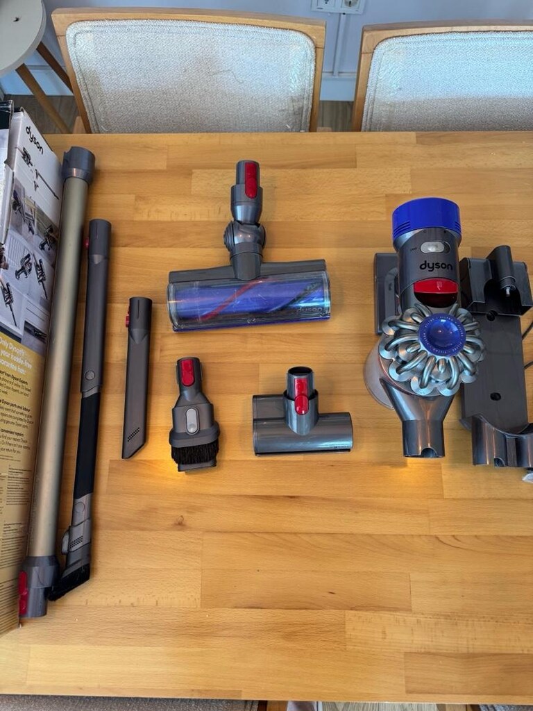 Dyson V8 Animal Kablosuz Şarjlı Dikey Süpürge - 3