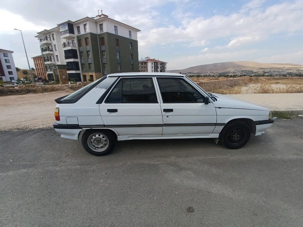 Renault Flaşh 1.7 1992 Model - 16