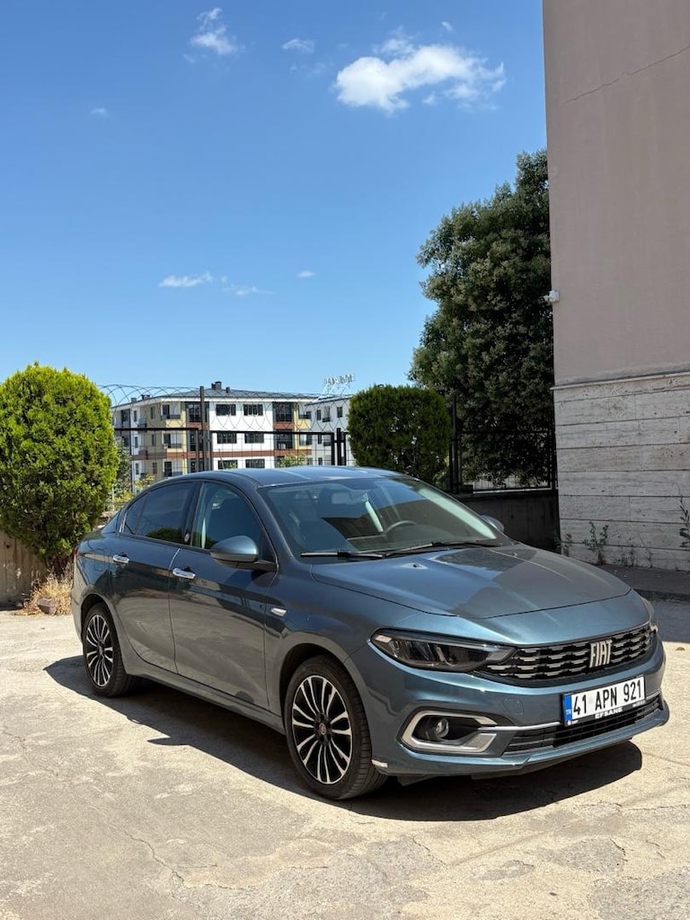 Fiat Egea lounge hatasız-Boyasız 2023 - 2