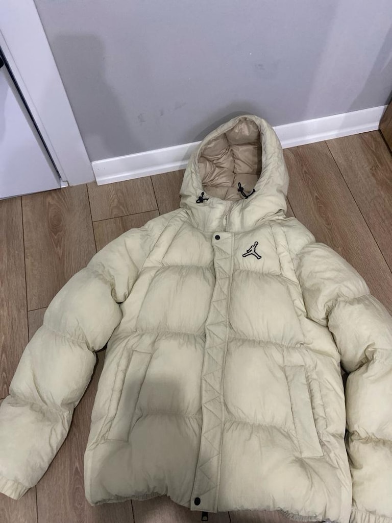 ORJİNAL JORDAN PUFFER MONT-HİÇ KULANILMADI SIFIR