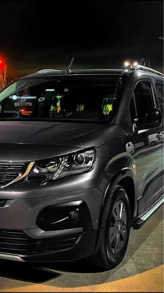peugeot rifter Otomatik vites Cam tavan - 15