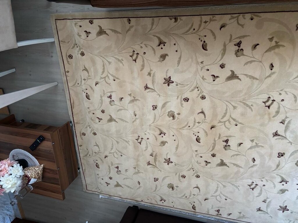 Koyunlu 6 m2 yün halı - 2