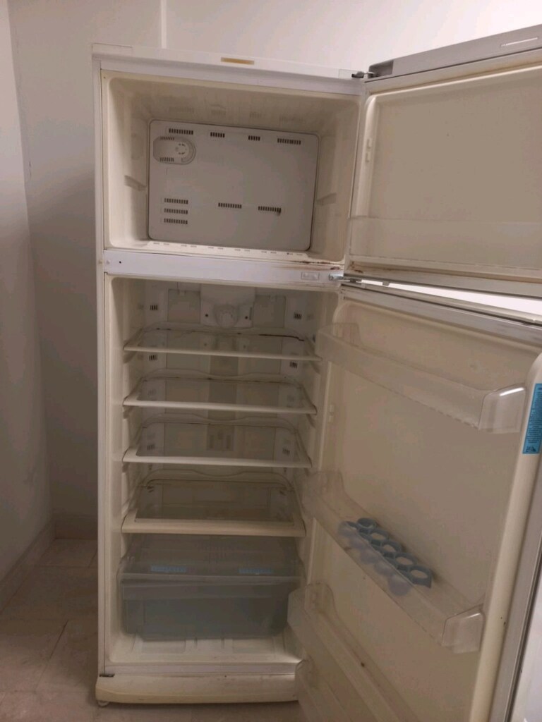BEKO ÇOK GÜZEL BOZ DOLABI - 4