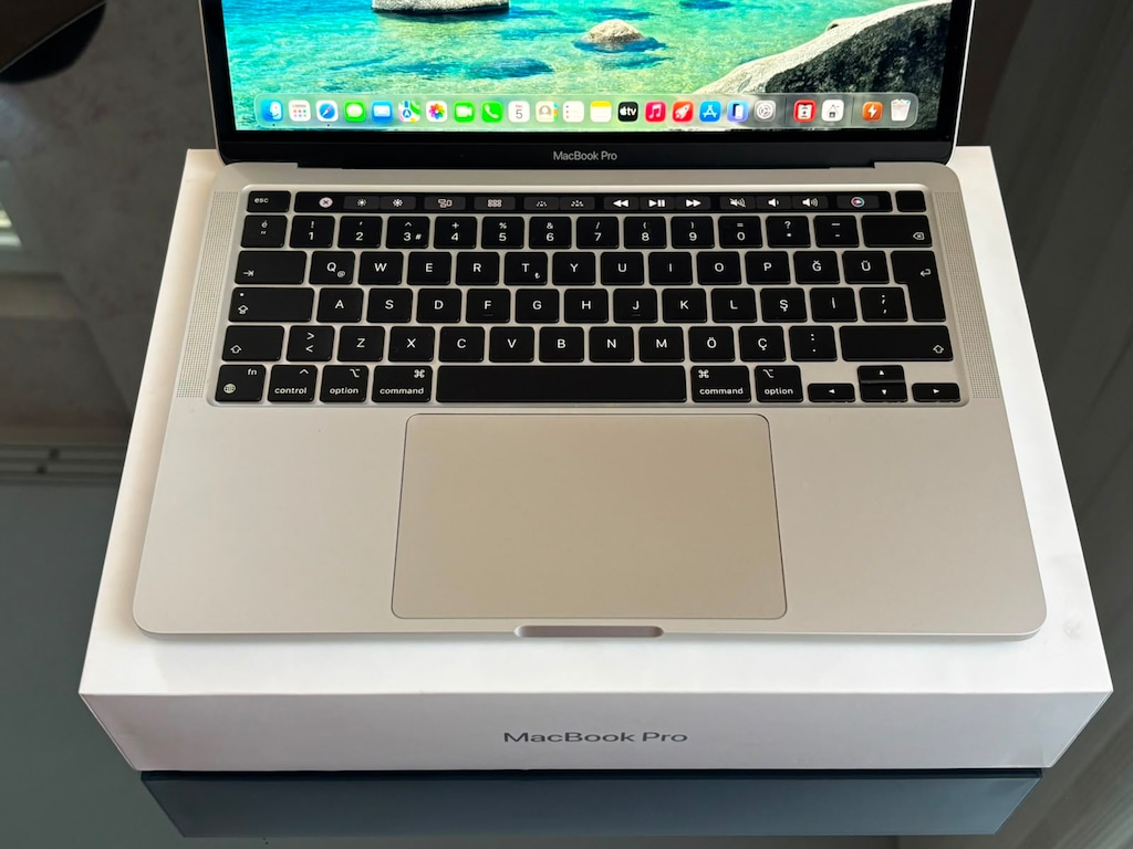 APPLE MACBOOK PRO M1 13'' 2020 KUSURSUZ A2338 - 3