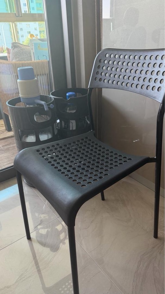 IKEA kahverengi ahşap masası - 10