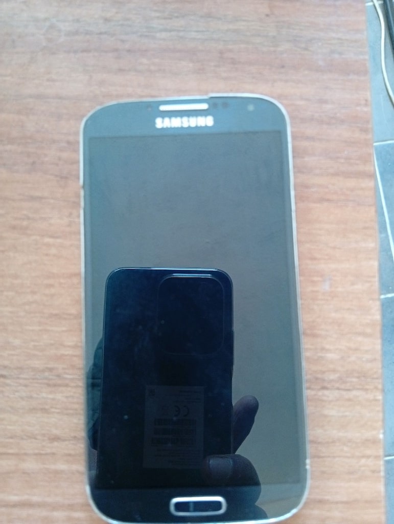 Samsung cep telefonu - 2