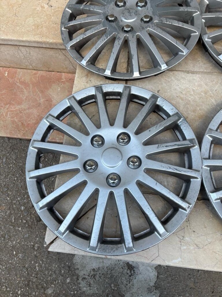 15 çap jant kapağı , her araç için - 4