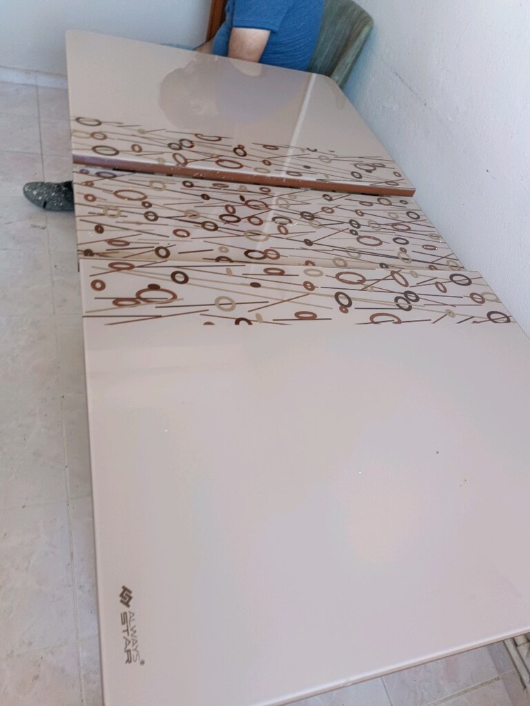 mutfak masası hiçbir sorunu yok fiyat bin TL uygun fiyat nakliyem var - 4