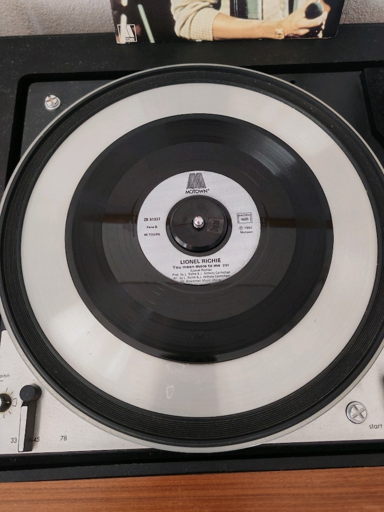 Lionel Richie & Hello 45 lik - 4