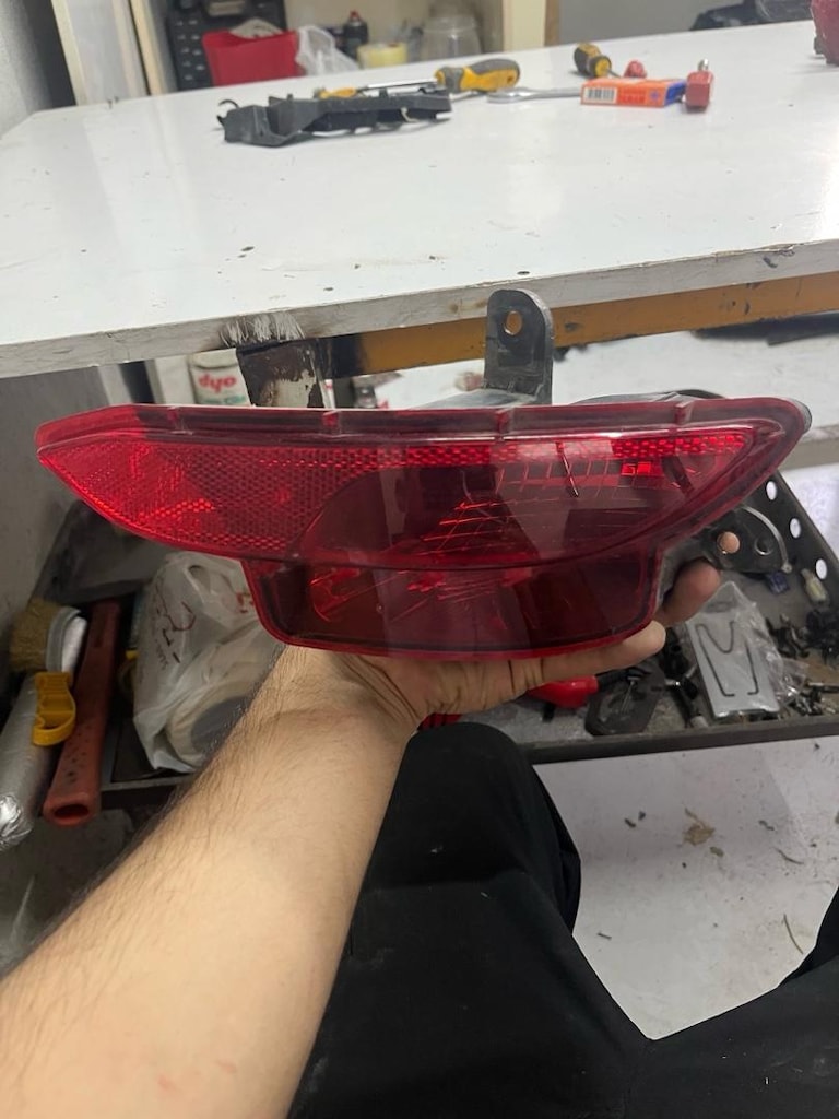 Fiat Egea Cross arka tampon reflektör - 2