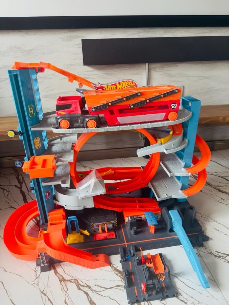Hot Wheels Ultimate Garaj - 2