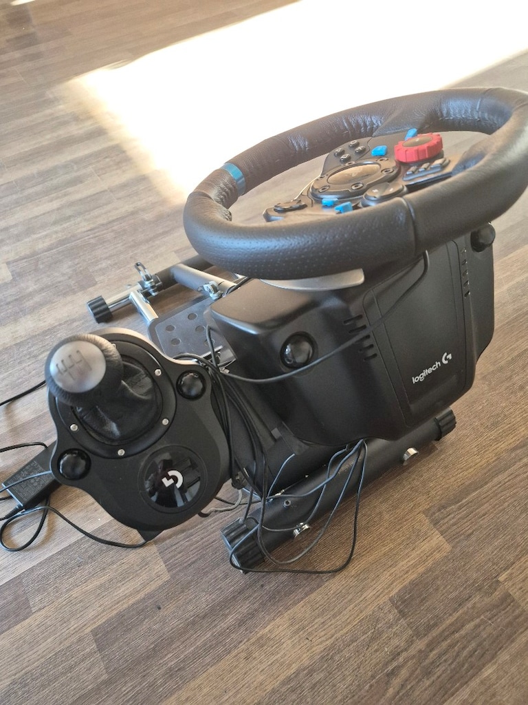 Logitech G29 Direksiyon Seti + Vites + Wheel Stand Pro (PS4/PS5/PC) - 5