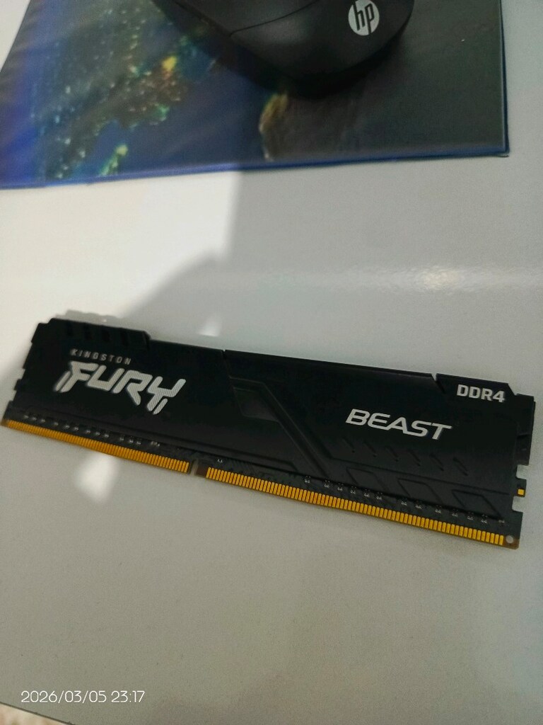 kingston 8gb ddr4 3600mhz cl17 - 2