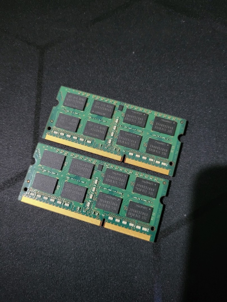 Samsung 8GB DDR3 RAM - 4