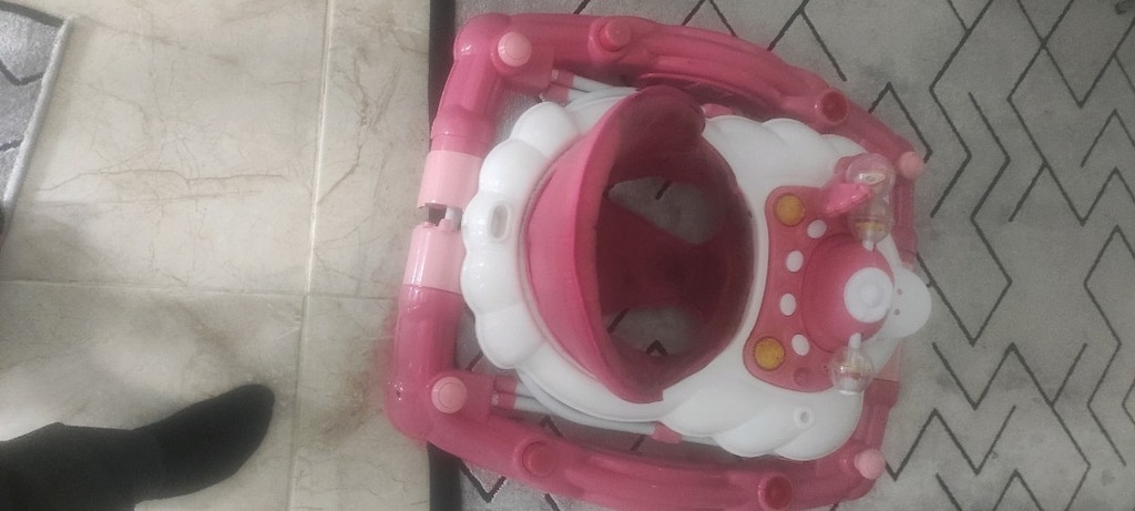 bebek yürüteç ve mama sandalyesi - 3