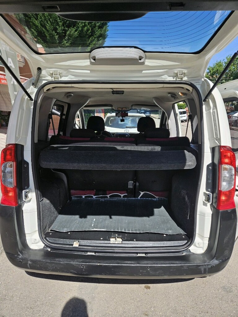 2011 Peugeot bipper 1.4 hdi comfort plas - 8