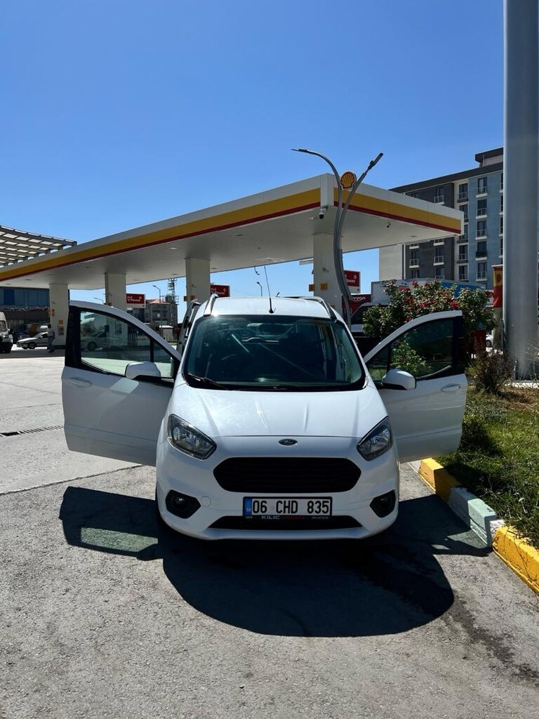 ford tourneo courier - 10