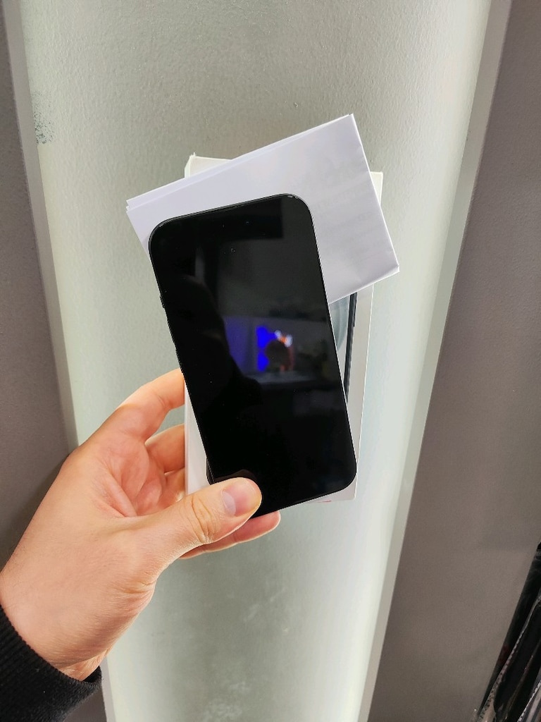 16 AY GARANTİLİ KUTULU FATURALI İPHONE 15 128 GB PİL 100 - 2