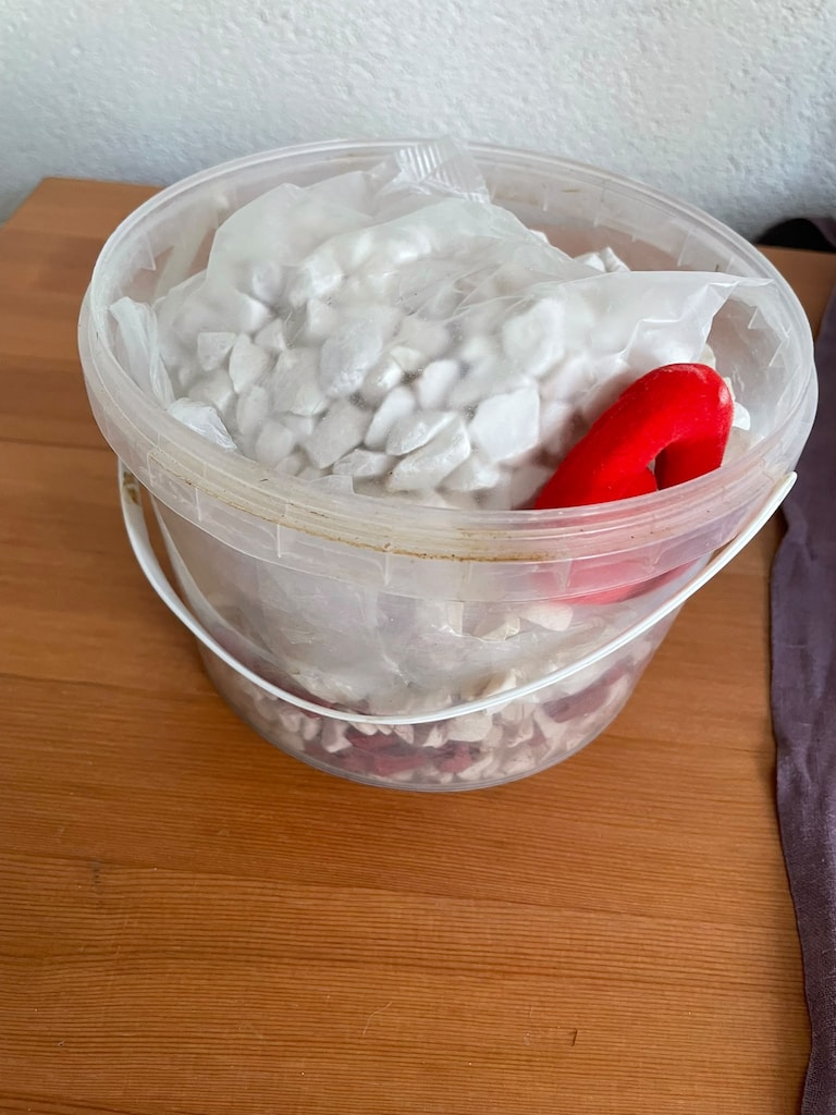 Beyaz Dolomit Taş 2 Kg 2-4 Cm Dekoratif Süs Çakıl Taşı Akvaryum Saksı - 2