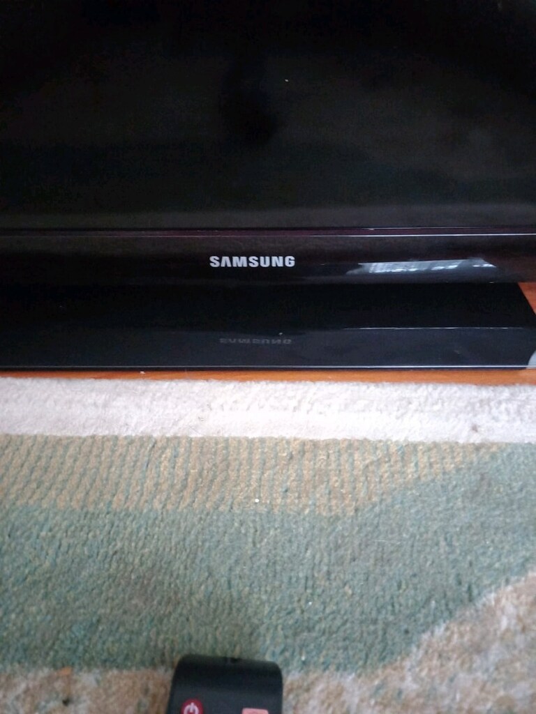 Samsung 40 inç 102 ekran full HD TV - 9