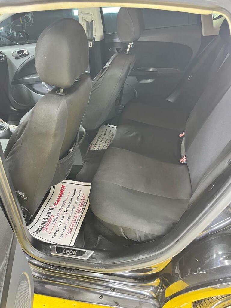 SEAT LEON STYLANCE 1.6 - 9