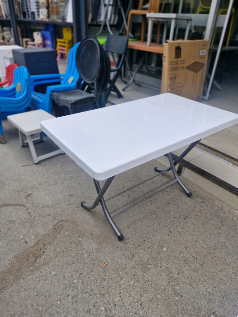 PLASTİK MASA KATLANIR BEYAZ 70X120 CM - 3