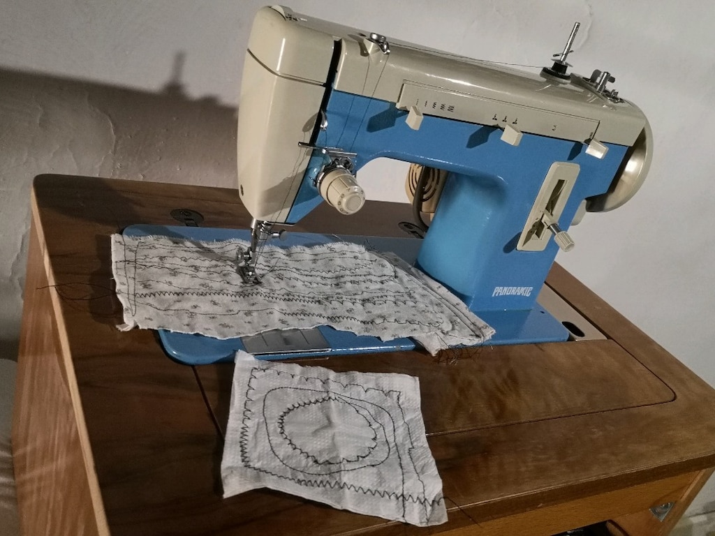 Fransız Singer Merritt Panoramic ev tipi dikiş makinesi Tam devir - 18