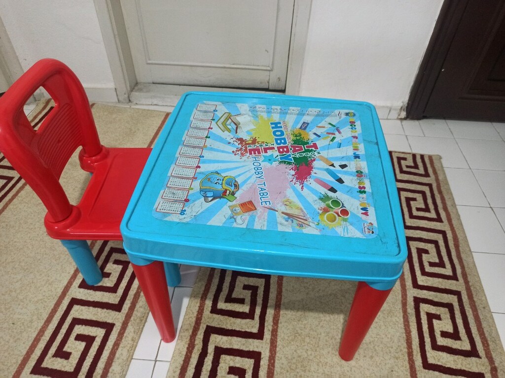plastik çocuk çalışma masa ve sandalyesi - 2