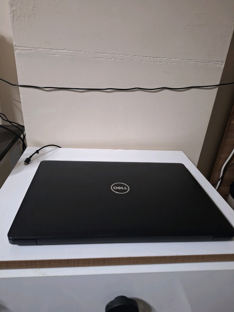 Laptop Dell marka - 6