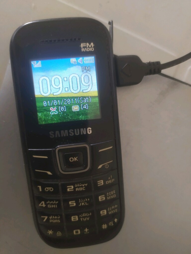 Samsung tuslu asker telefonu gel al 400 - 2