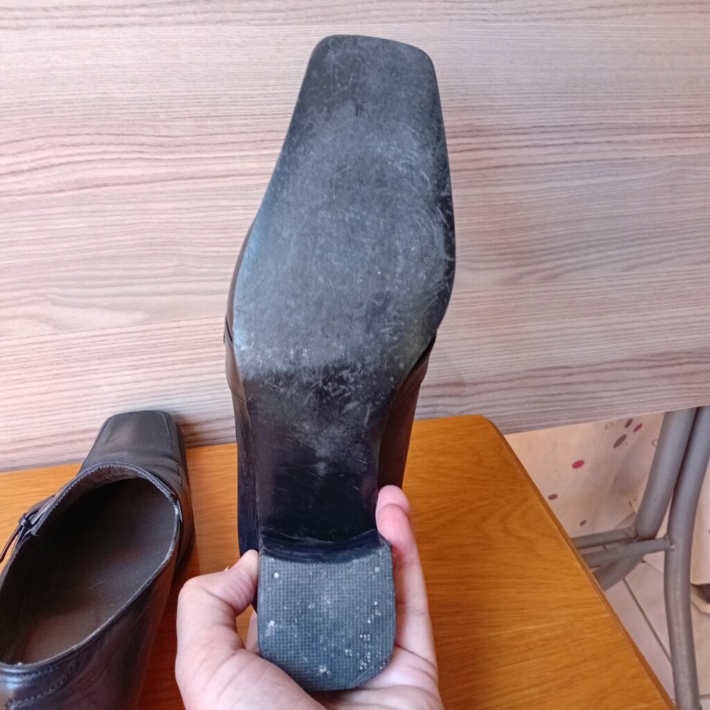 İÇ DIŞ HAKİKİ DERİ KALIN TOPUKLU AYAKKABI. KARŞIYAKA İSKELE VEYA İZBAN - 7