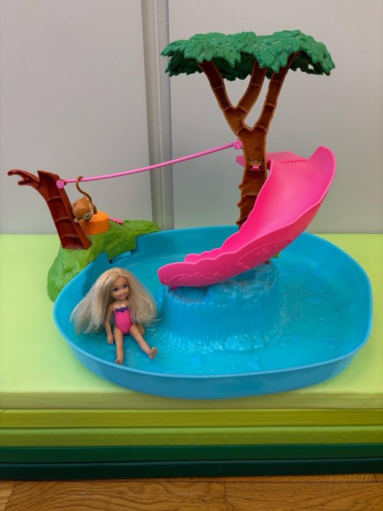 Barbie Chelsea Havuz Partisi Oyun Seti - 4