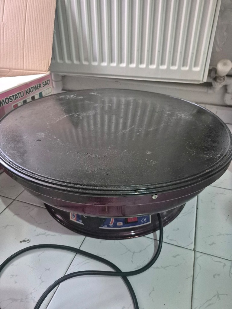 Uğur Termostatlı Elektrikli Katmer ve Gözleme Sacı - 1750W - 2