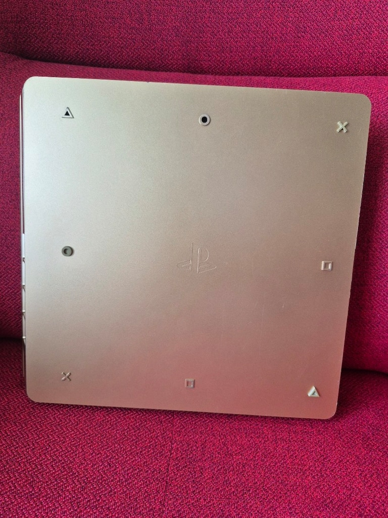 Playstation 4 Slim Gold 500GB Sürüm 12.02 - 5
