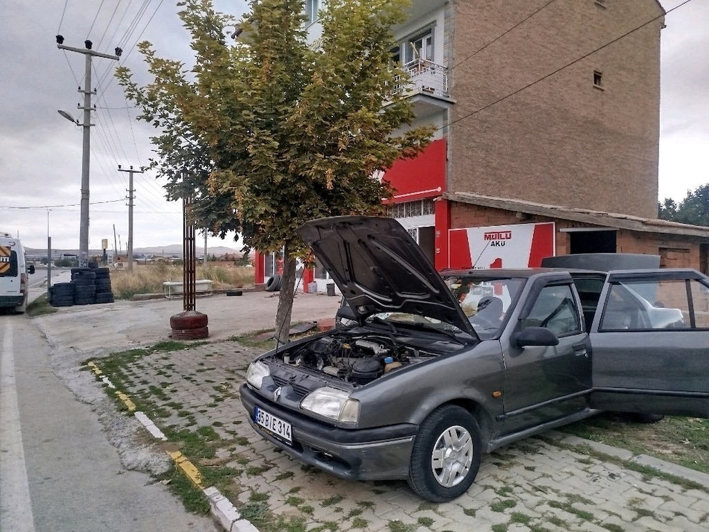 acil ihtiyaçtan satılık cam gibi Renault 19 EUROPA 1.6 2000 model - 15