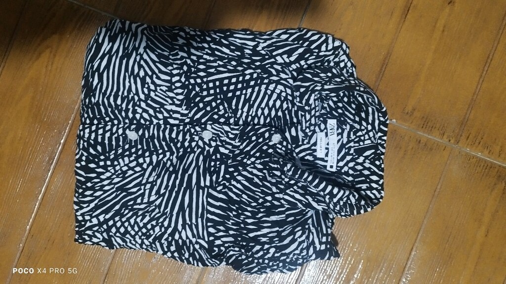 #Zara şık likralı mevsimlik gömlek..Piyasası pahalıdır. - 5