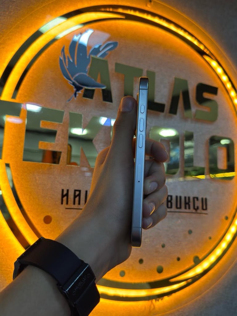 ZARİF NATUREL İPHONE 16 PRO TR - 4