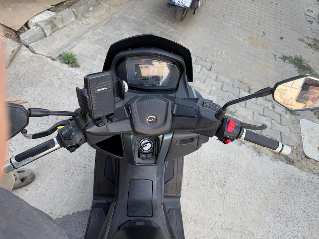 Rks Grace 202 / 22 model / 11 km - 7