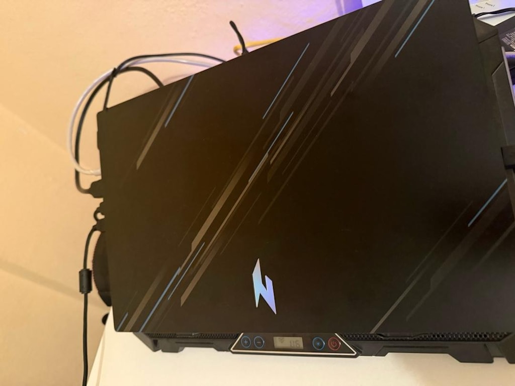 Acer nitro v15 3050 6gb + aksesuar set - 3