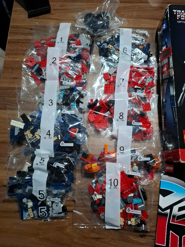 Lego 10302 Icons Optimus Prime - 4