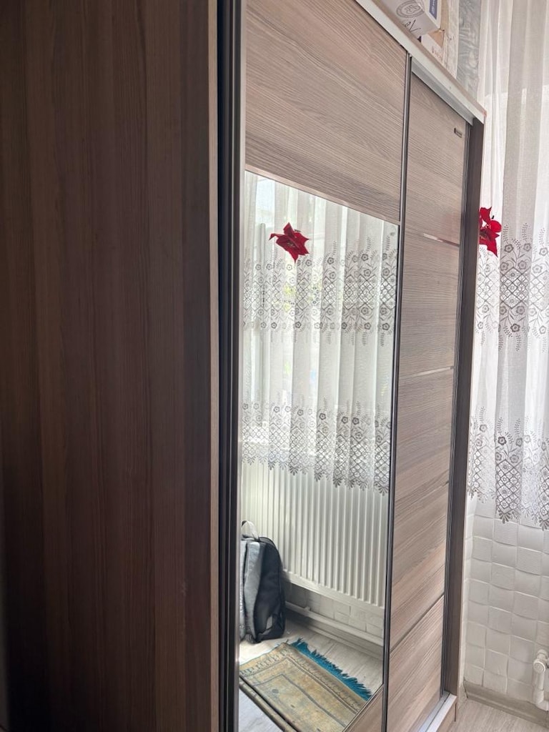 Aynalı Sürgülü Gardrop - 7