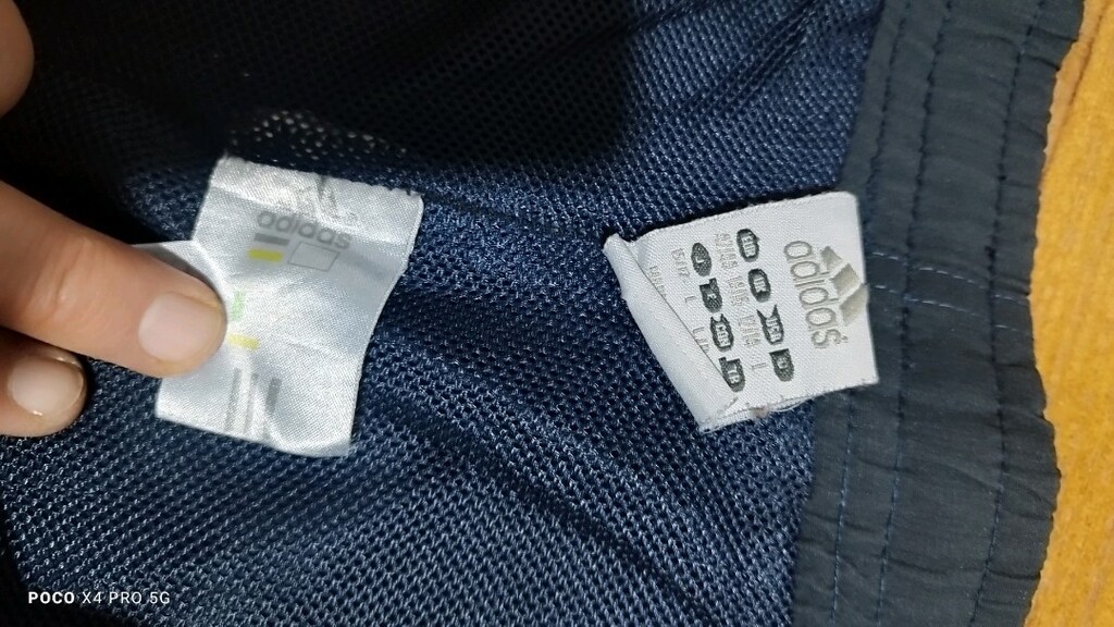 #Adidas eşofmanEni çekilince 53 Boyu 108Piyasası çok pahalıdır. - 4
