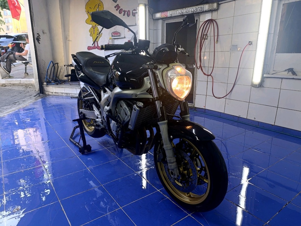 Tüm bakımları yapılmış YAMAHA FZ6 - 3
