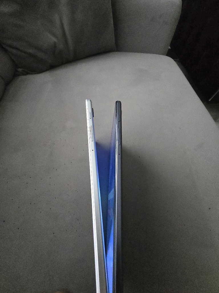 Samsun Tab A7 Lite Sm-t220 - 3